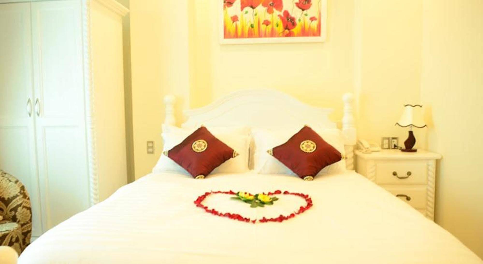 Sen Vang Hotel Dalat Luaran gambar