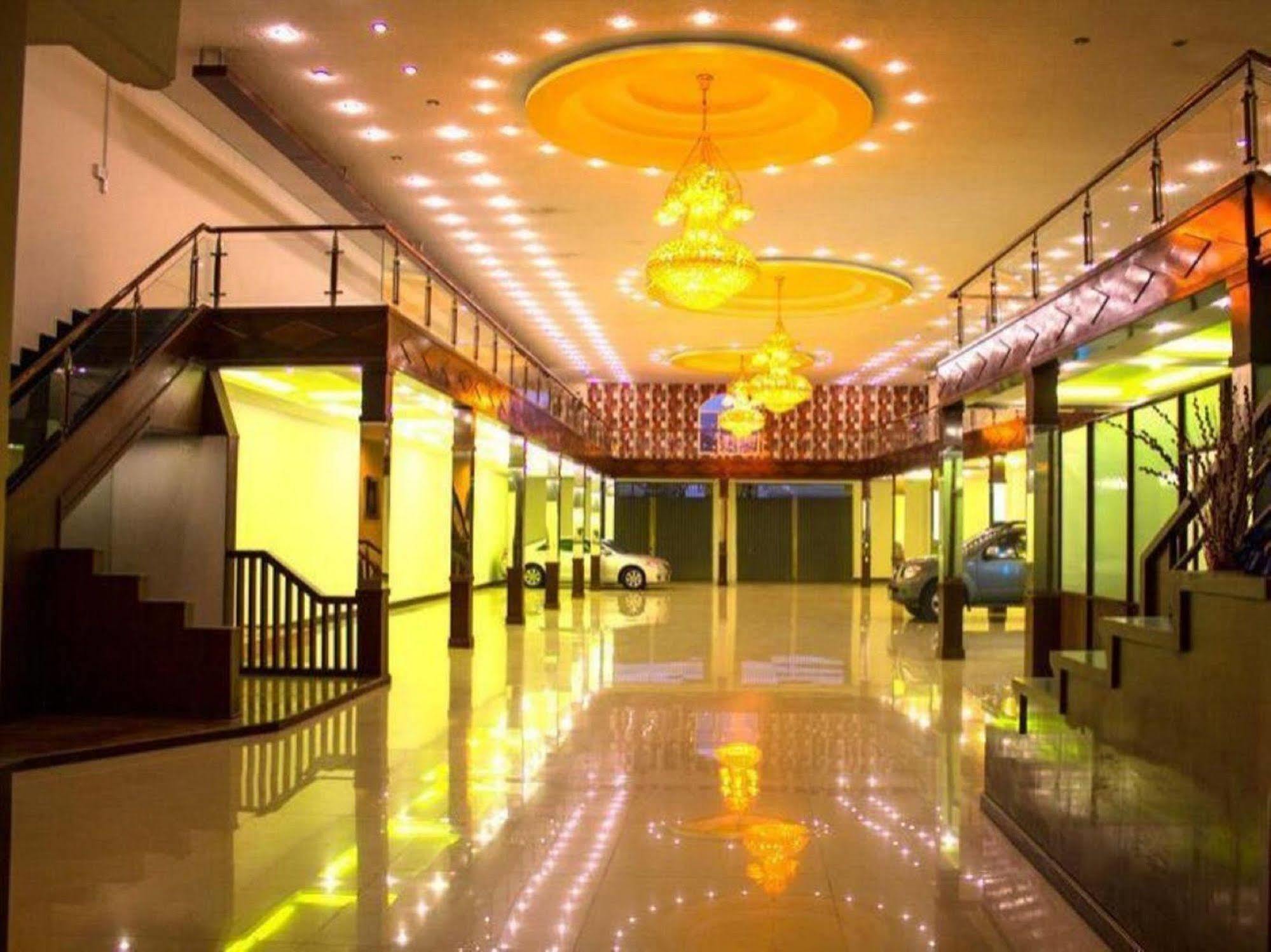 Sen Vang Hotel Dalat Luaran gambar